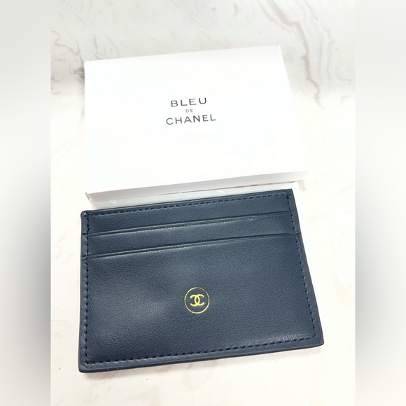 Bleu de Chanel card holder- GWP - Picture 4 of 6